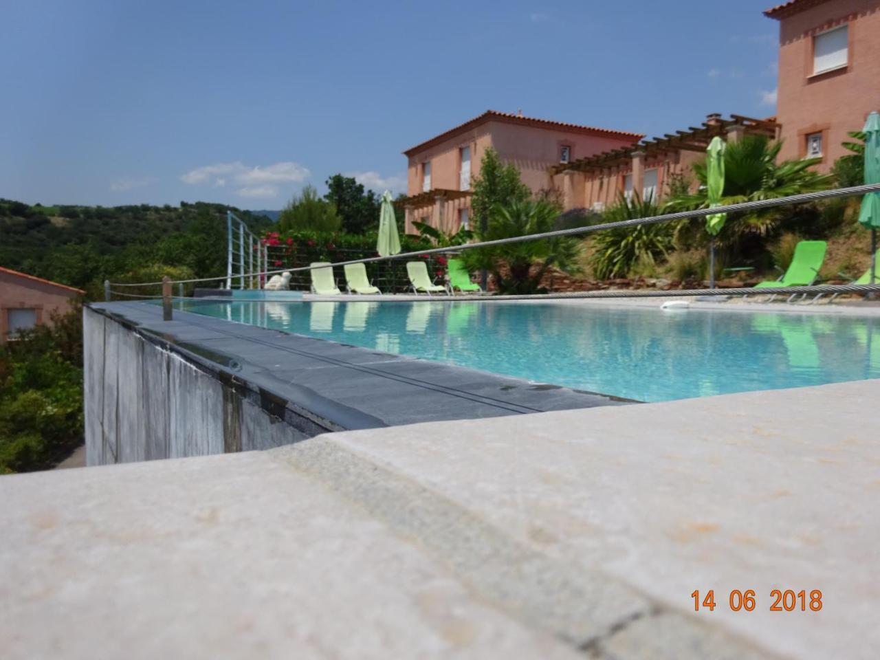 Domaine De Flo Adult A Partir De 16 Ans Bed & Breakfast Saint-Jean-de-la-Blaquiere ภายนอก รูปภาพ